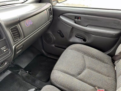 2004 Chevrolet Silverado 1500 Work Truck