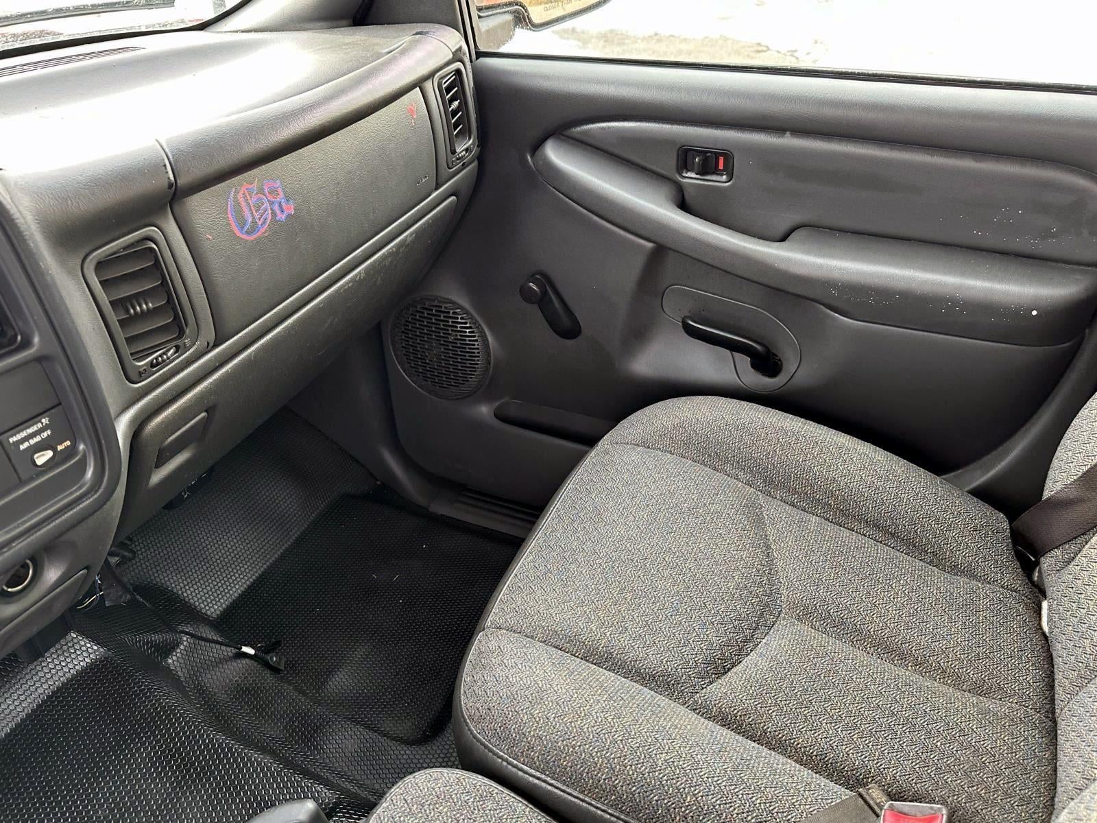 2004 Chevrolet Silverado 1500 Work Truck