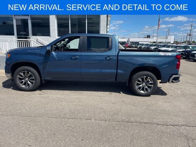 2024 Chevrolet Silverado 1500 LT (2FL)