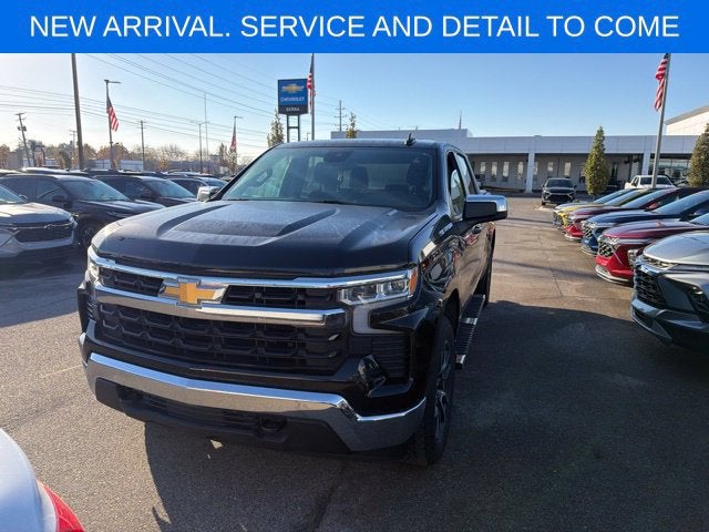 2024 Chevrolet Silverado 1500 LT (2FL)