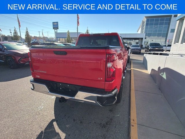 2024 Chevrolet Silverado 1500 LT (2FL)