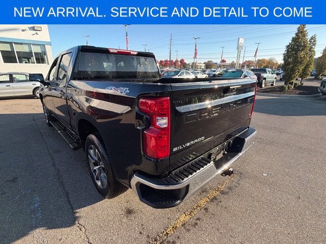 2025 Chevrolet Silverado 1500 LT (2FL)