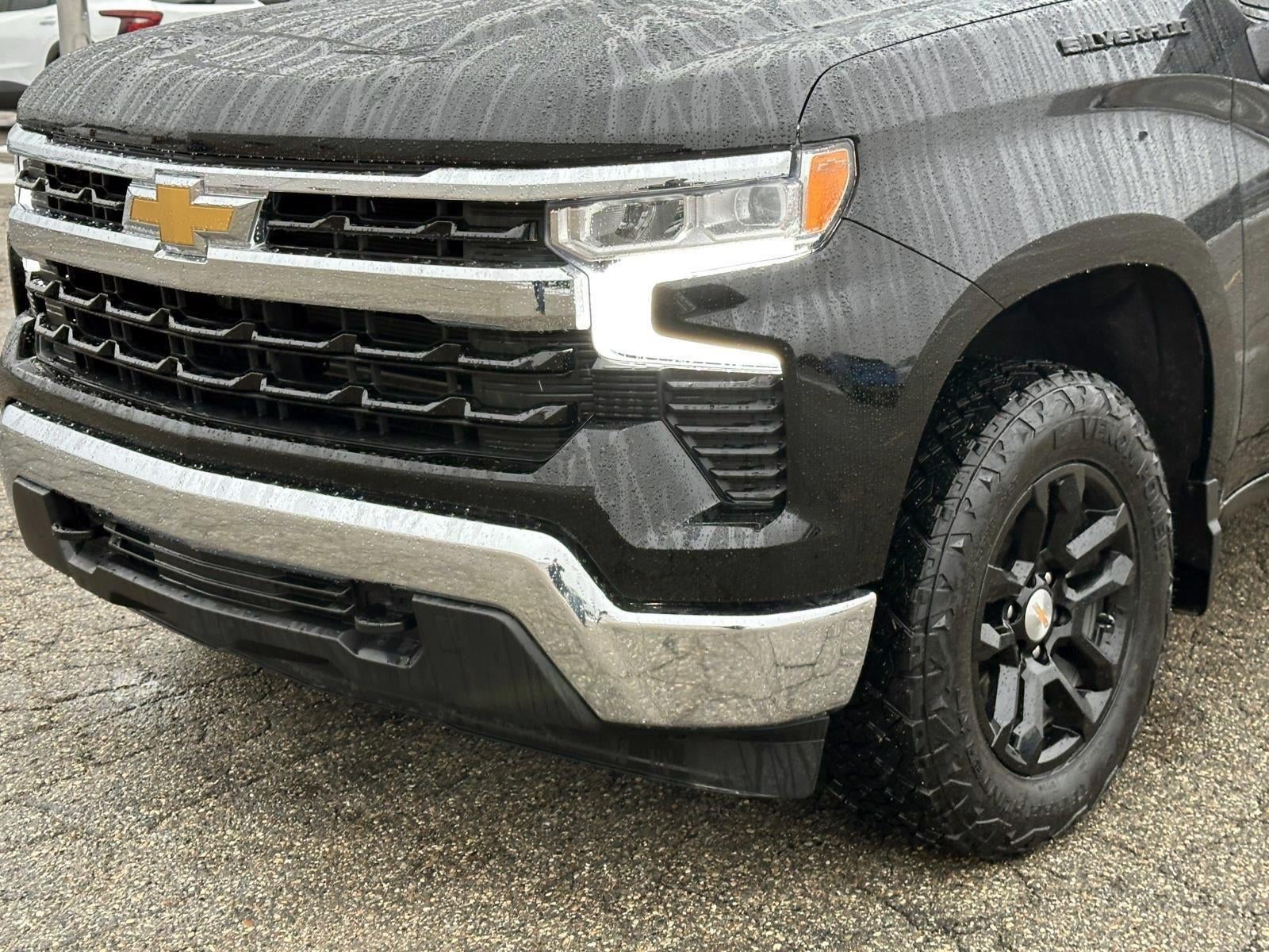 2025 Chevrolet Silverado 1500 LT (2FL)