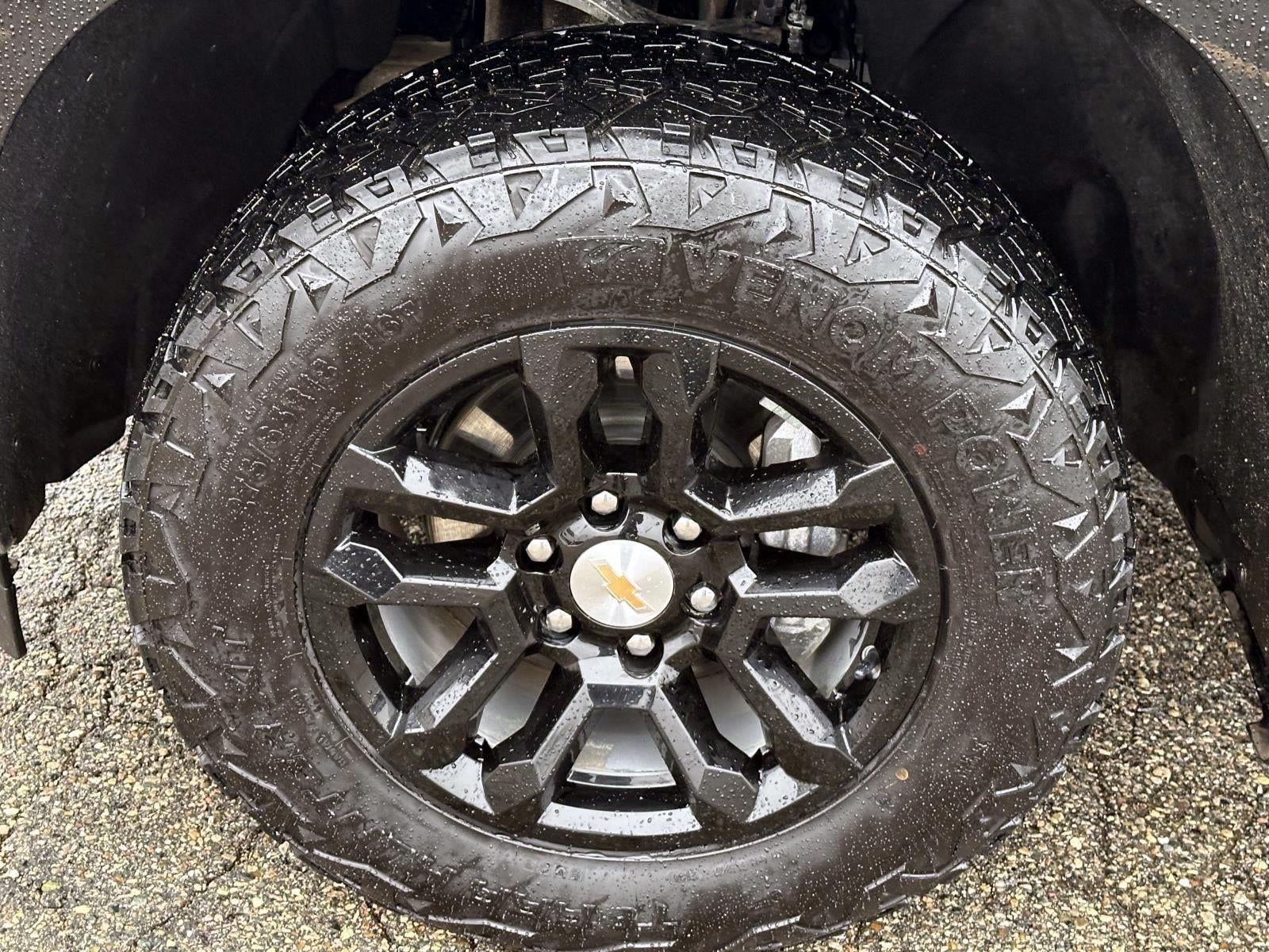 2025 Chevrolet Silverado 1500 LT (2FL)