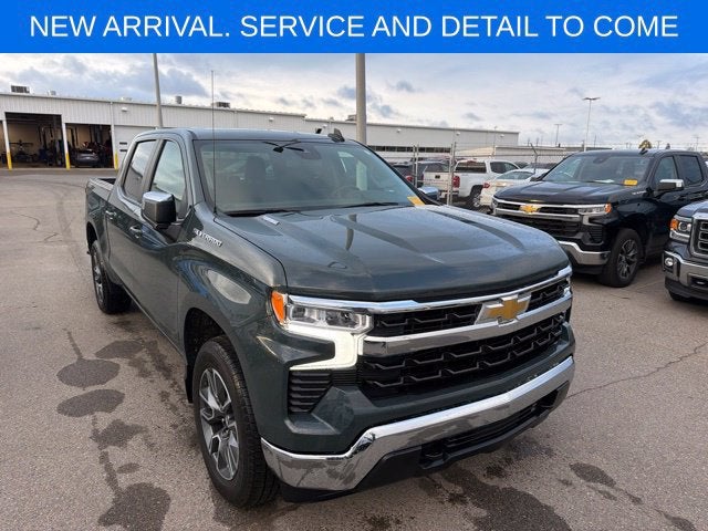 2025 Chevrolet Silverado 1500 LT (2FL)