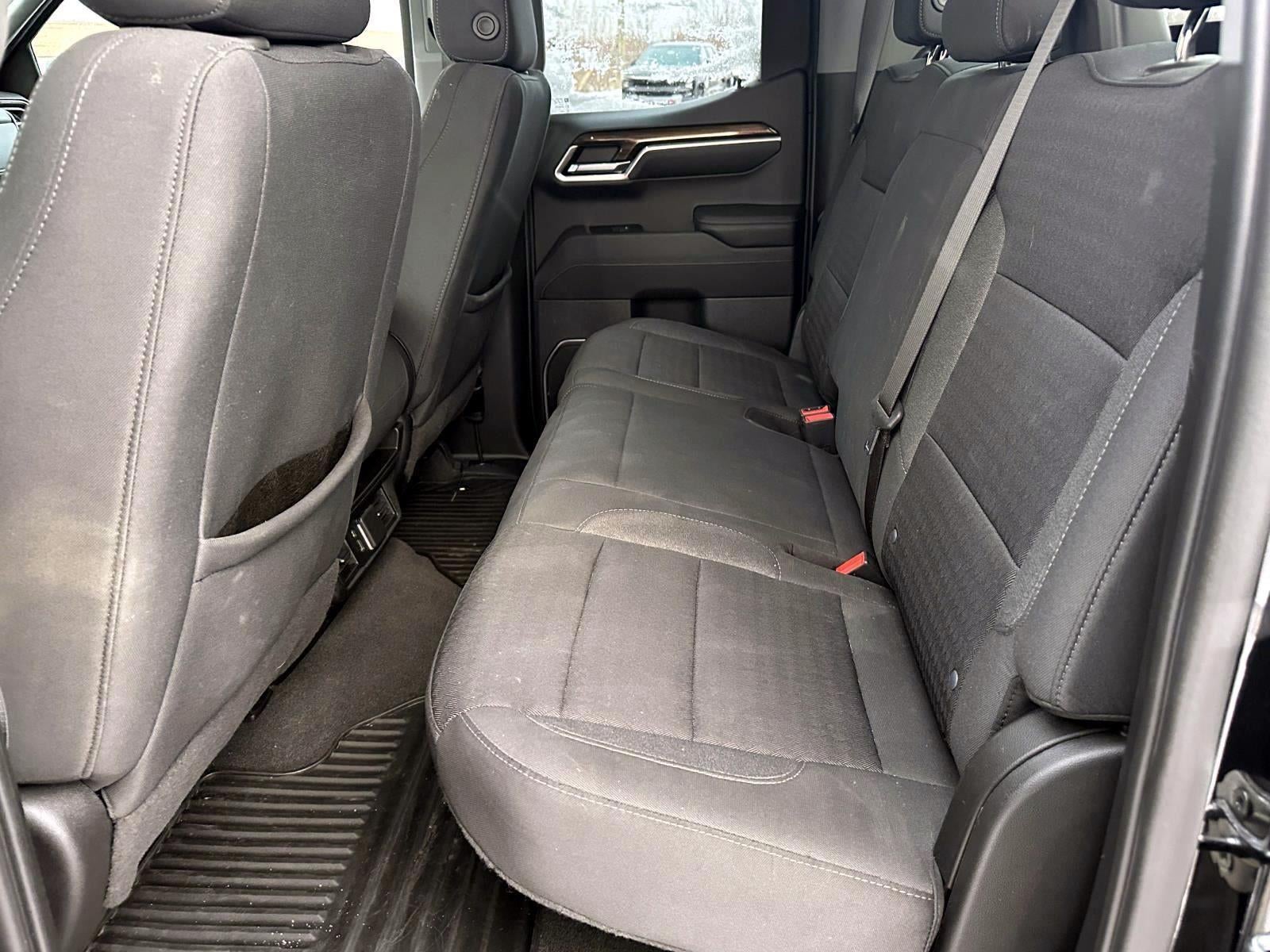 2022 Chevrolet Silverado 1500 LT (2FL)