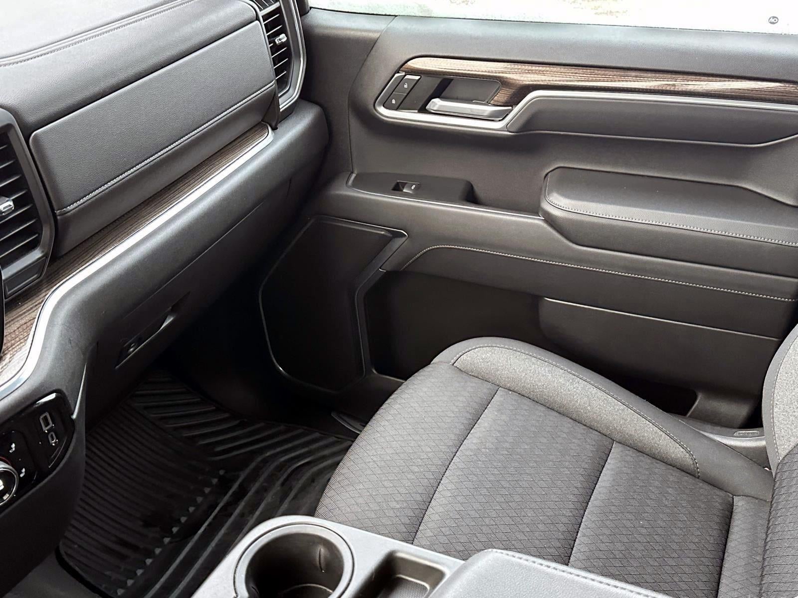 2022 Chevrolet Silverado 1500 LT (2FL)