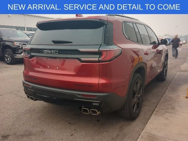 2025 GMC Acadia Elevation