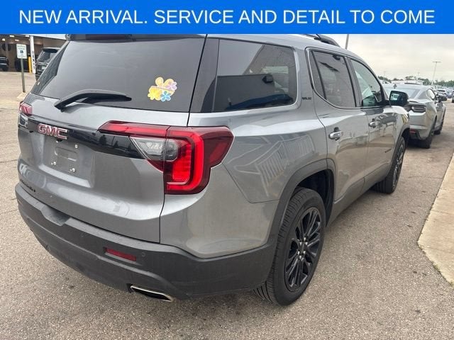 2022 GMC Acadia SLE