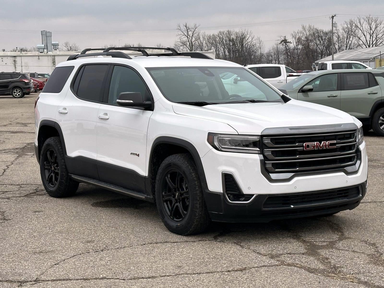 2023 GMC Acadia AT4