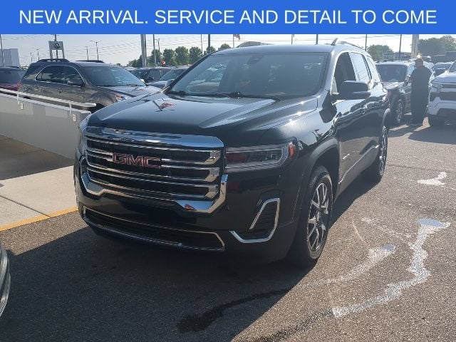 2022 GMC Acadia SLE