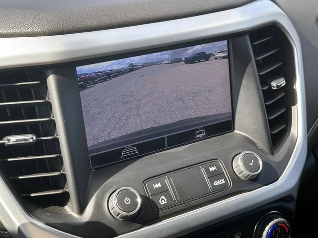 2022 GMC Acadia SLE