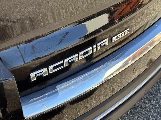 2017 GMC Acadia Limited Limited