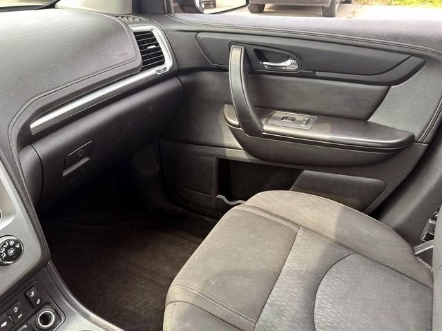 2016 GMC Acadia SLE