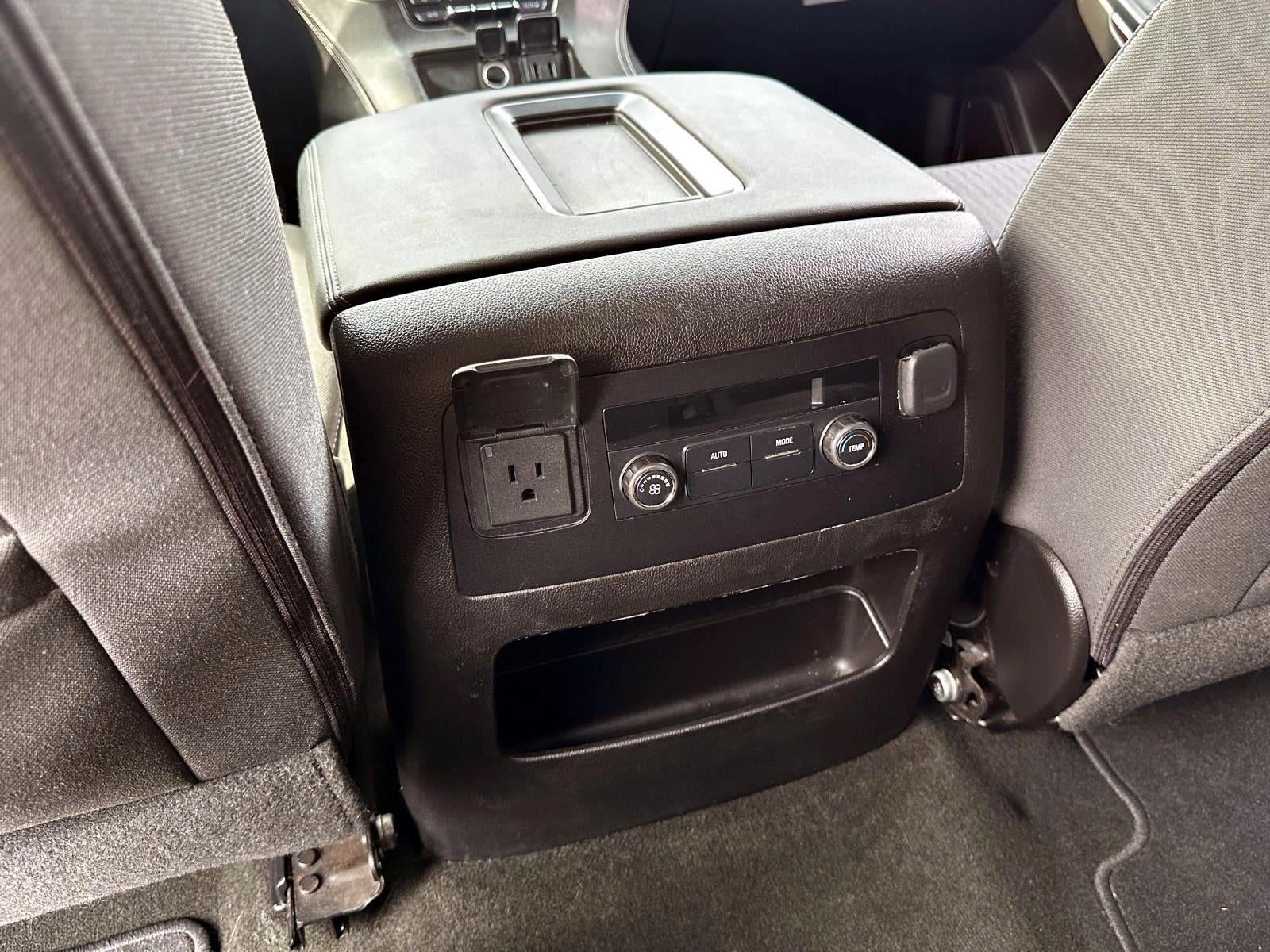 2017 GMC Yukon XL SLE