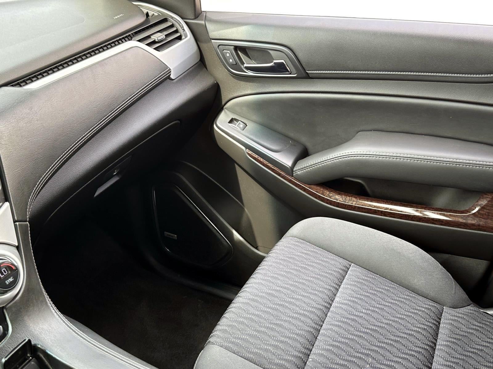 2017 GMC Yukon XL SLE