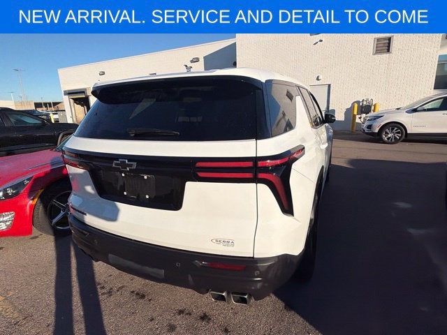 2024 Chevrolet Traverse LS