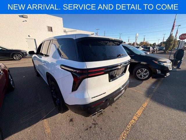2024 Chevrolet Traverse LS