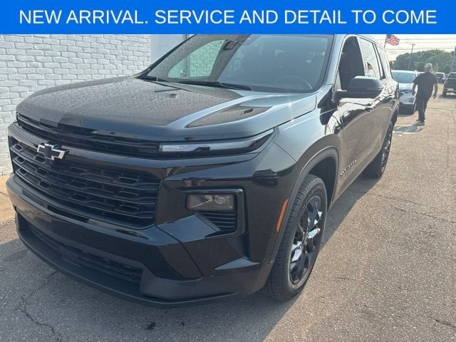 2024 Chevrolet Traverse LS