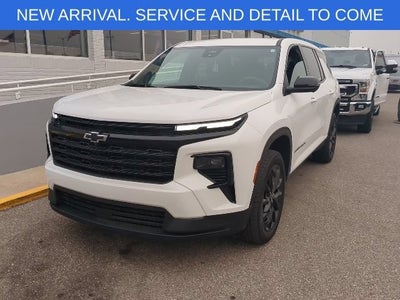 2024 Chevrolet Traverse LS