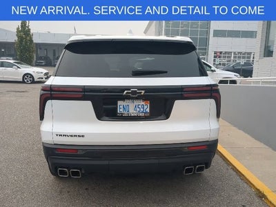 2024 Chevrolet Traverse LS