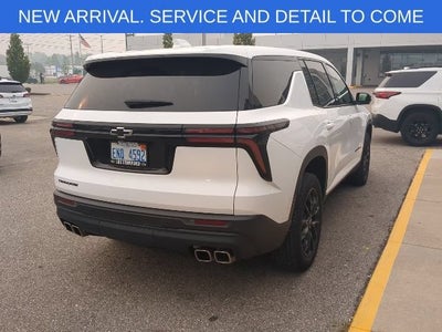 2024 Chevrolet Traverse LS