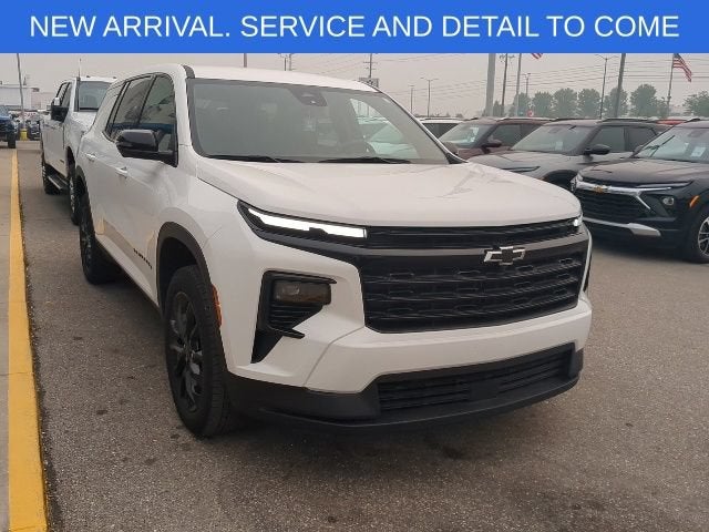 2024 Chevrolet Traverse LS