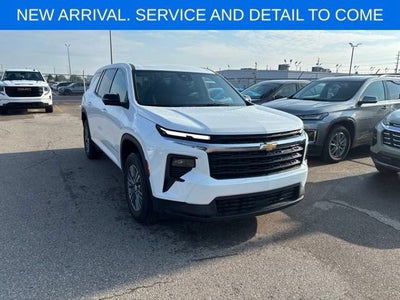 2024 Chevrolet Traverse LS