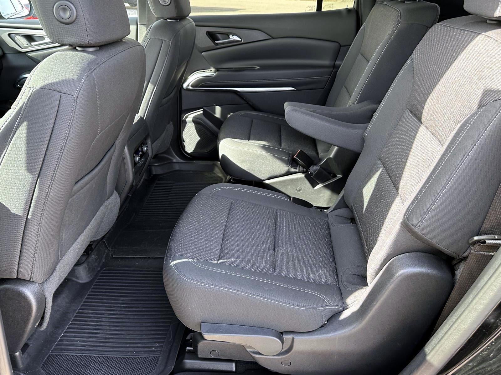 2024 Chevrolet Traverse LT