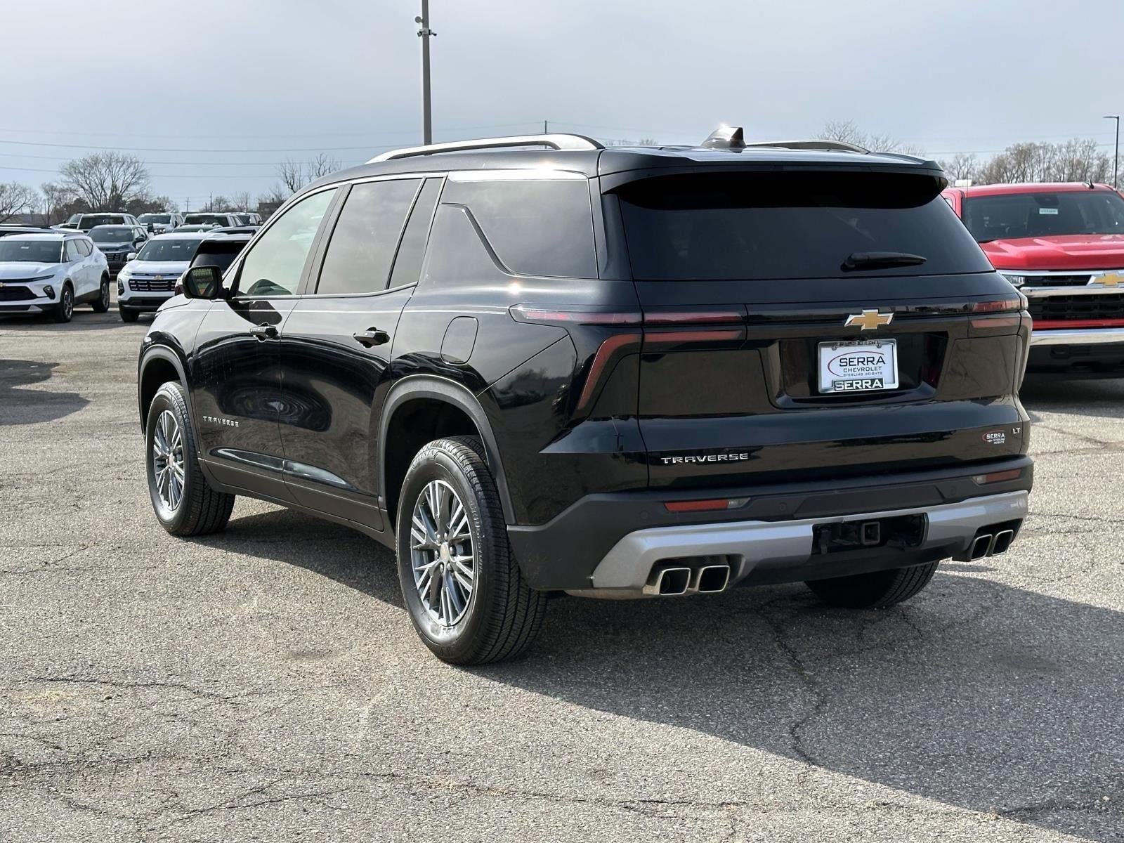 2024 Chevrolet Traverse LT