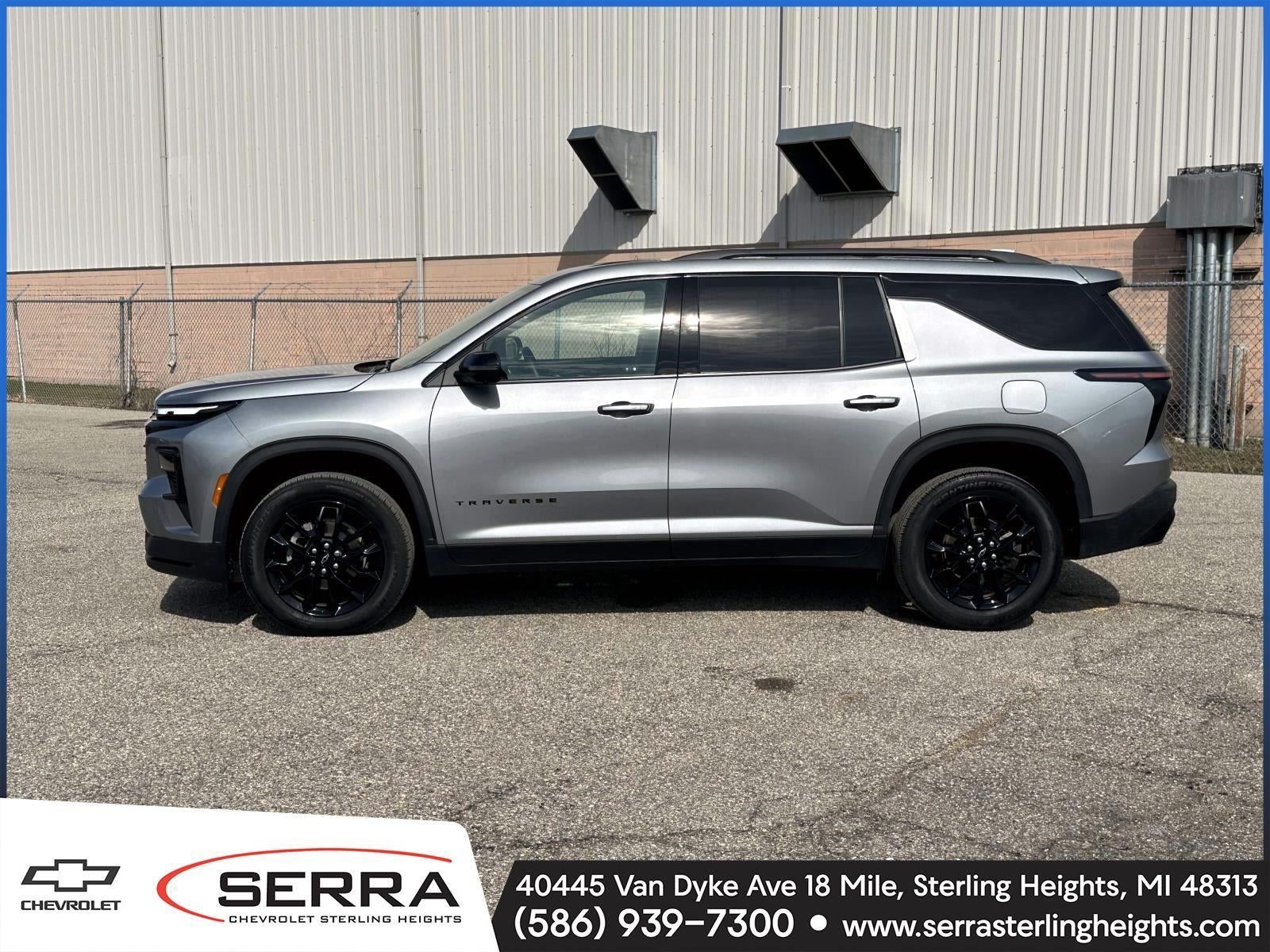 2024 Chevrolet Traverse LT