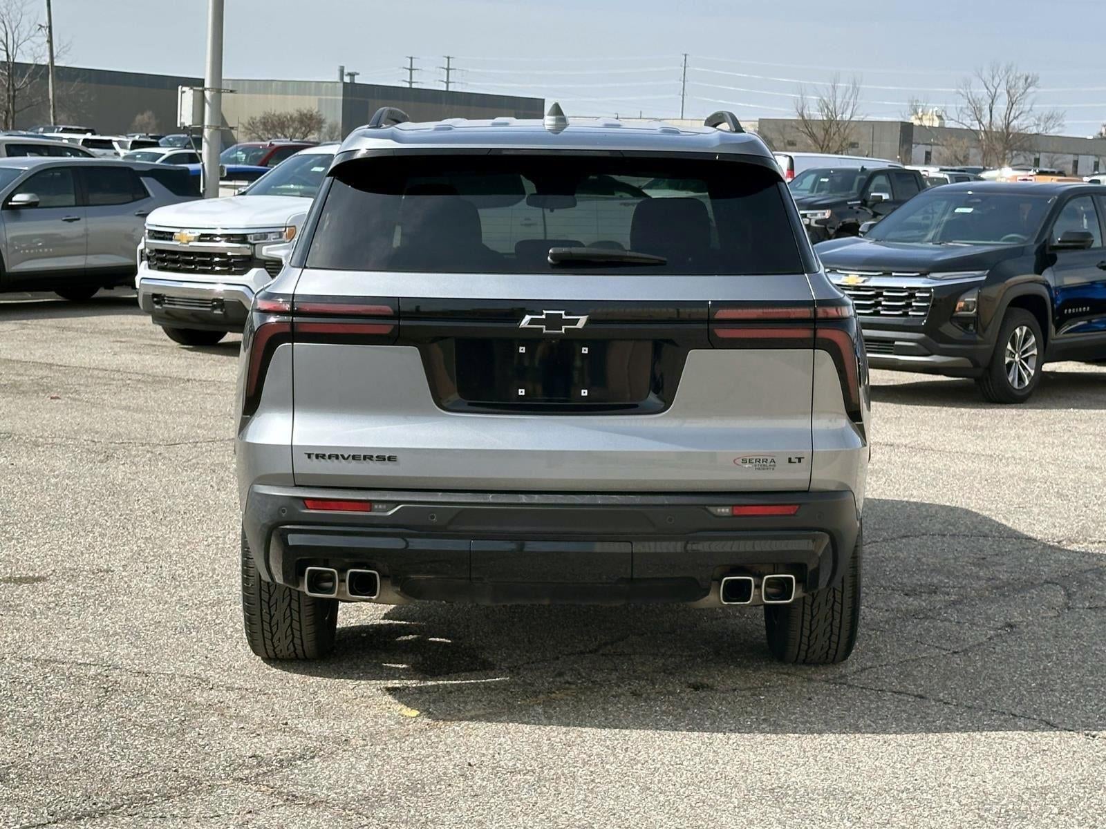 2024 Chevrolet Traverse LT