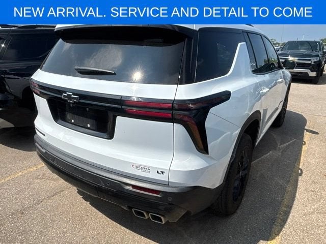 2024 Chevrolet Traverse LT