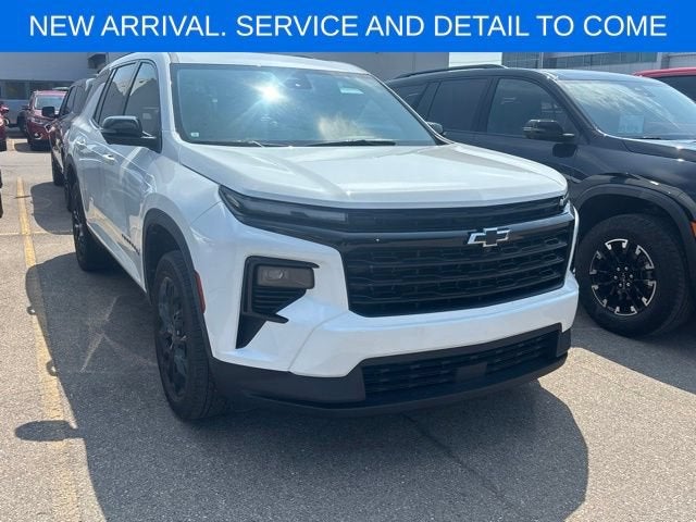 2024 Chevrolet Traverse LT