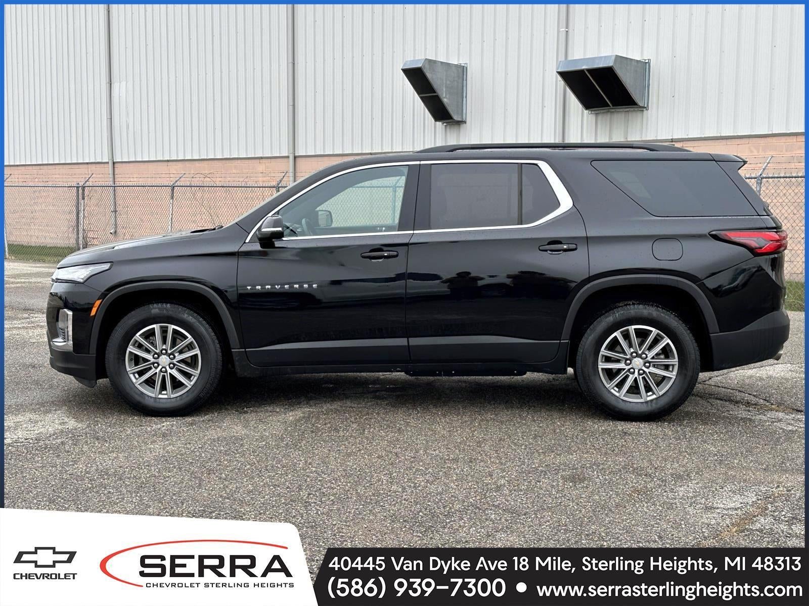 2023 Chevrolet Traverse LT Cloth