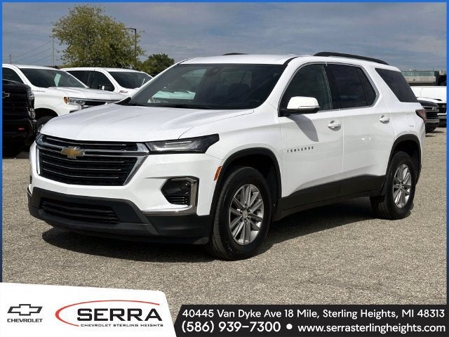 2023 Chevrolet Traverse LT Cloth
