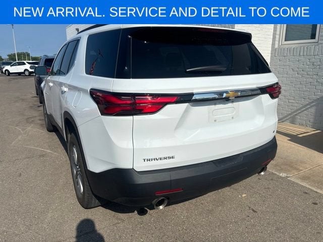 2023 Chevrolet Traverse LT Cloth