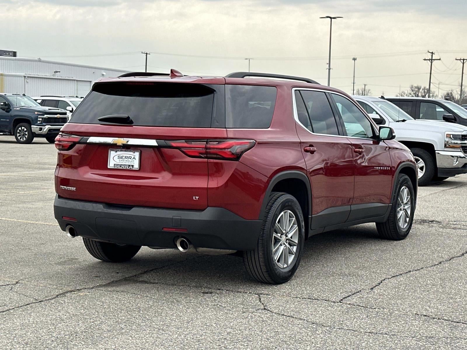 2023 Chevrolet Traverse LT Cloth