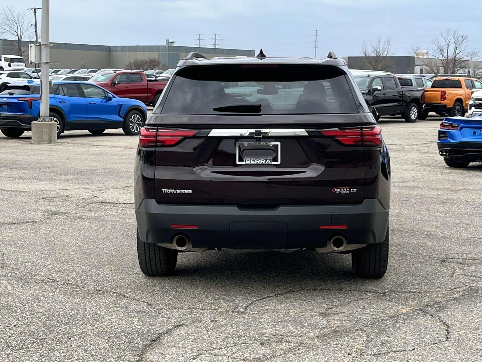 2023 Chevrolet Traverse LT Cloth