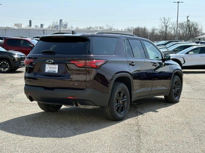 2023 Chevrolet Traverse LT Cloth