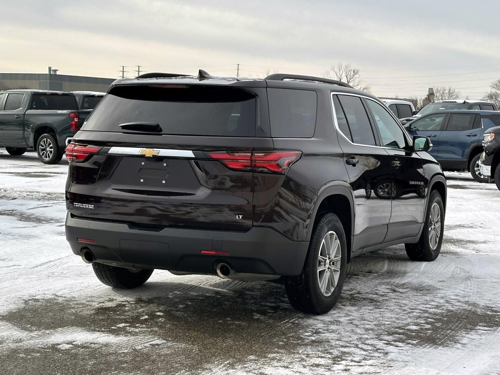 2023 Chevrolet Traverse LT Leather