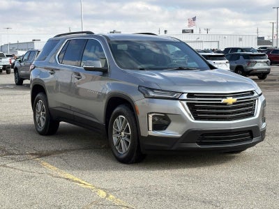 2023 Chevrolet Traverse LT Leather