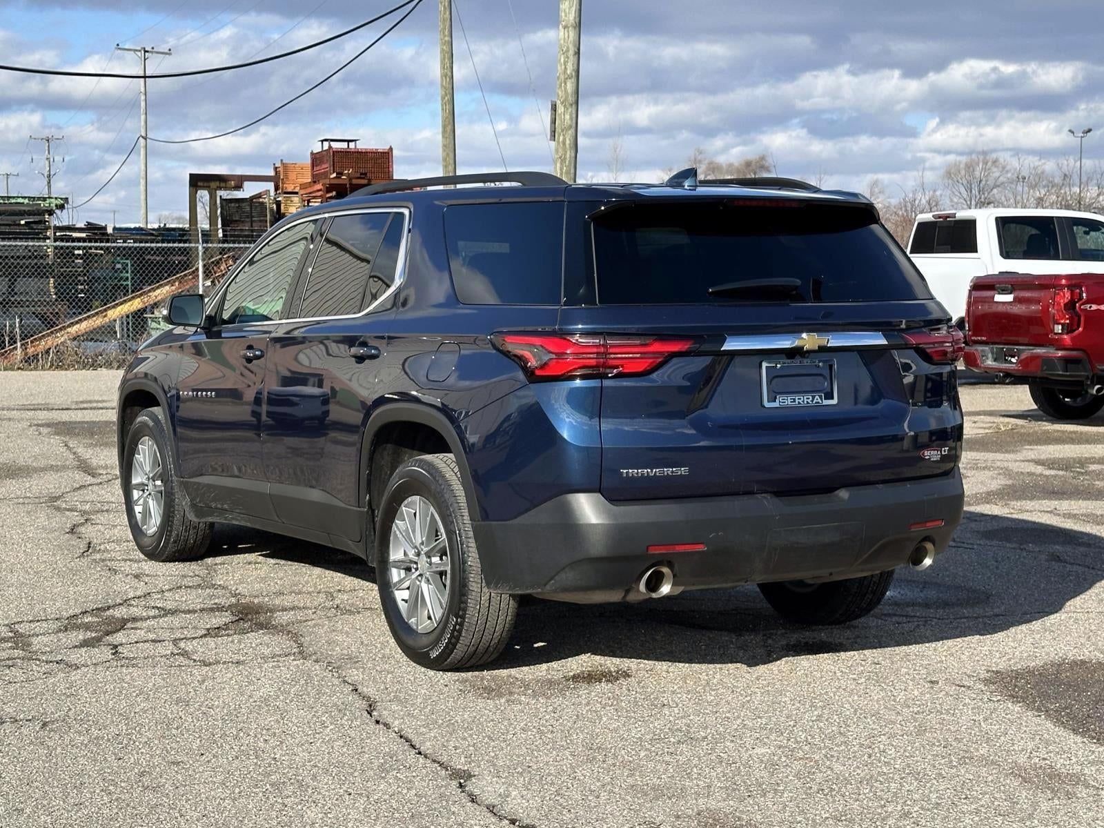 2023 Chevrolet Traverse LT Leather