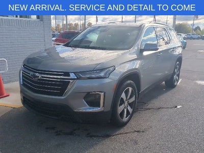 2023 Chevrolet Traverse LT Leather