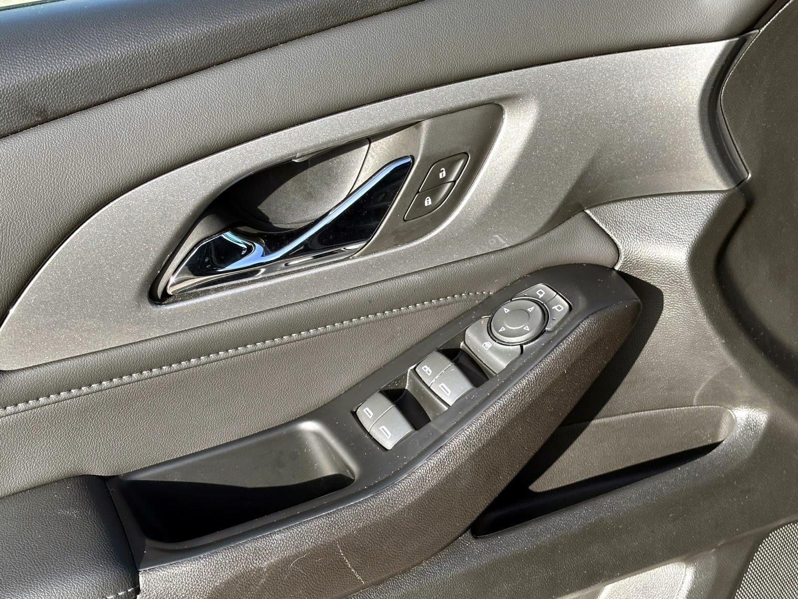 2024 Chevrolet Traverse Limited LT Cloth