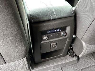 2024 Chevrolet Traverse Limited LT Cloth