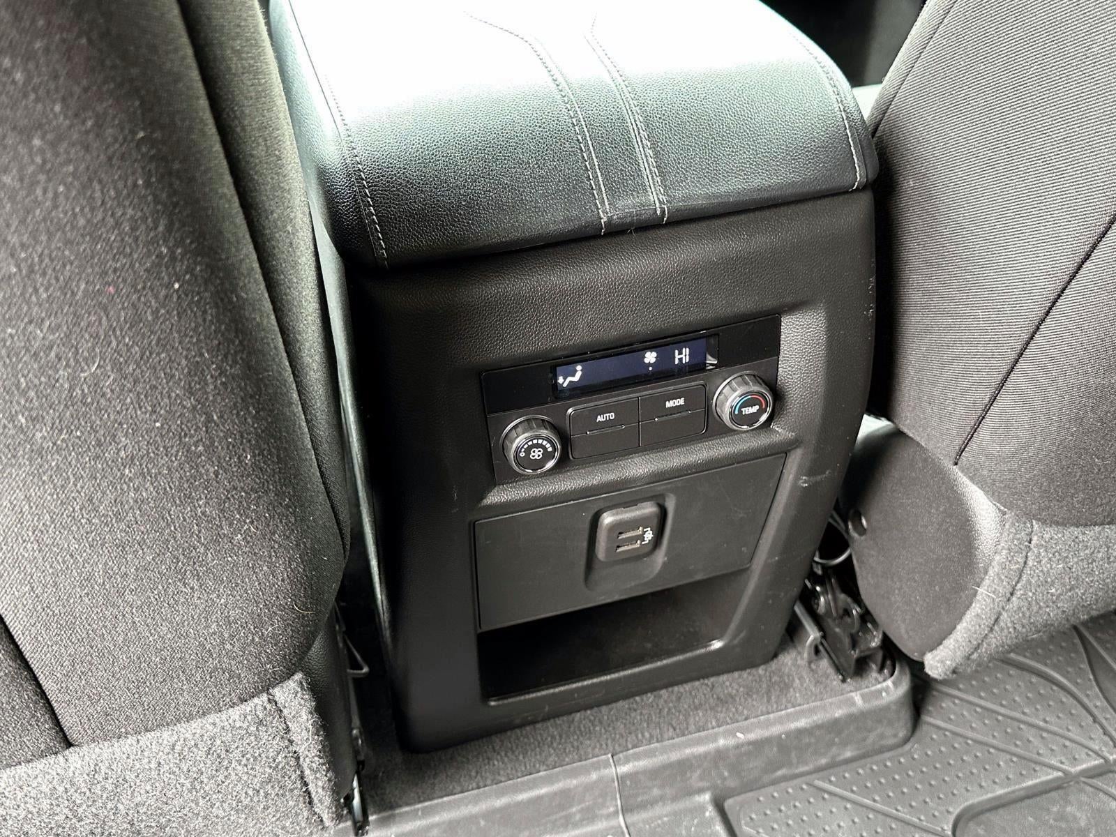 2024 Chevrolet Traverse Limited LT Cloth