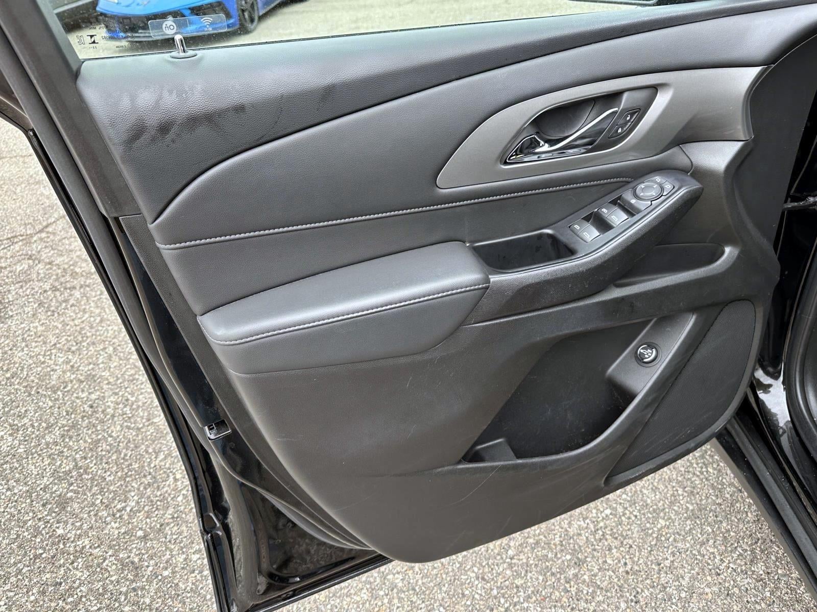 2024 Chevrolet Traverse Limited LT Cloth