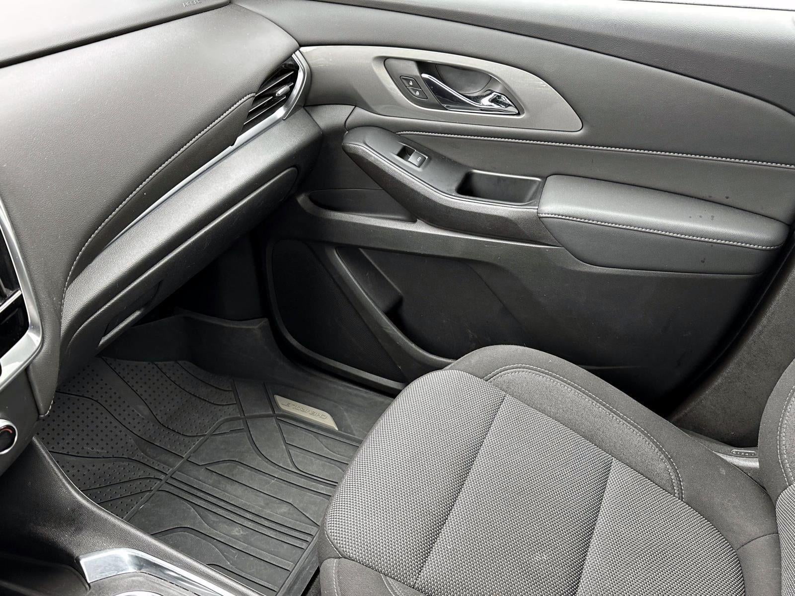 2024 Chevrolet Traverse Limited LT Cloth