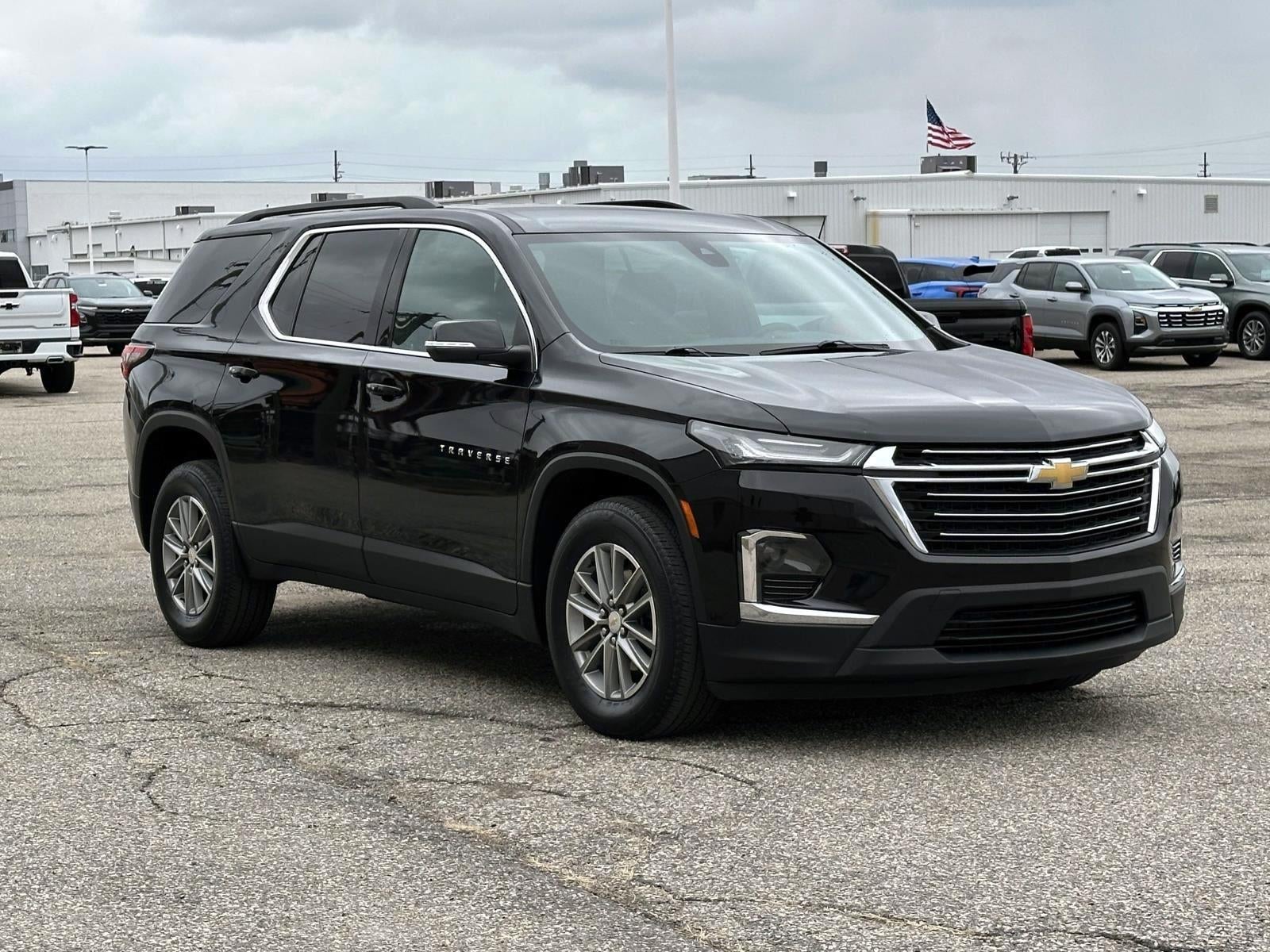 2024 Chevrolet Traverse Limited LT Cloth